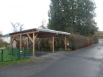 Ansicht Carport - Singles Aufgepasst… Schicke Zwei-Zimmer-Wohnung in Olef