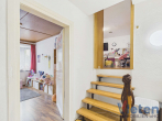 Aufgang Schlafzimmer II (OG) - Vermietetes Wohnhaus mit viel Platz und Entwicklungspotenzial