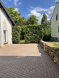 Stellplatz - 3-Zimmer-Wohnung im Obergeschoss mit Gartennutzung und Stellplatz – Einbau-/Wandschränke vorhanden