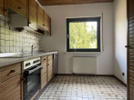 Küche - 3-Zimmer-Wohnung im Obergeschoss mit Gartennutzung und Stellplatz – Einbau-/Wandschränke vorhanden