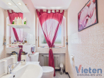 Gäste-WC (EG) - Zuhause mit Weitblick – Zweifamilienhaus mit traumhaftem Eifelblick und geschützter Terrasse