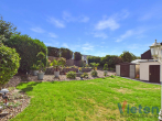 Garten - Zuhause mit Weitblick – Zweifamilienhaus mit traumhaftem Eifelblick und geschützter Terrasse