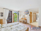 Schlafzimmer I (EG) - Wohnen mit Perspektive – großzügige Immobilie mit Wintergarten und Schwimmbad in der Nordeifel