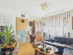 Wohnzimmer (Hs. Nr. 5, OG, rechts) - Mehrfamilienhaus-Ensemble mit 8 Wohneinheiten und Sanierungspotenzial
