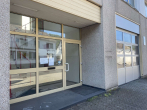 Eingangstür - Arbeiten in verkehrsgünstiger Lage… 250 m² Gewerbefläche warten auf Sie!