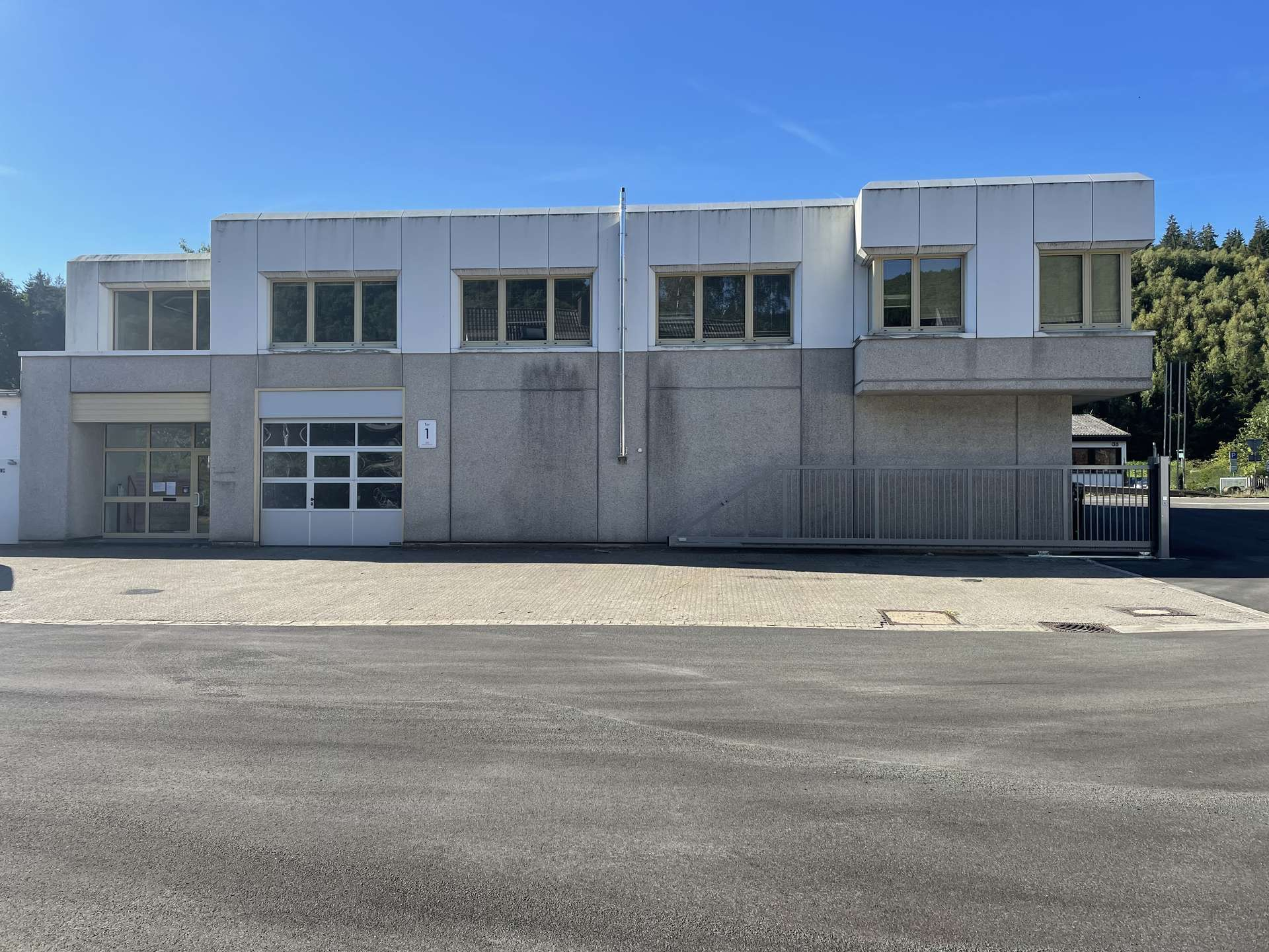 Bürogebäude