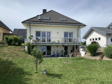 Hier steht Ihr Eigenheim in herrlicher Randlage…, 53937 Schleiden, Haus