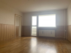 Wohn- & Esszimmer - 3-Zimmer-Wohnung mit Weitblick ins Grüne…