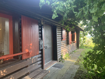 Hübsches Blockhaus auf idyllischem Grundstück, 53949 Dahlem, Haus