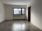 Zimmer - Single-Wohnung mit Einbauküche …