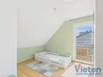 Zimmer VI - Modernes Einfamilienhaus mit Garten und Garage