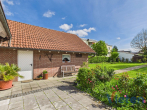 Garage - Liebevoll gepflegtes Einfamilienhaus mit Garten in ruhiger Lage von Weilerswist